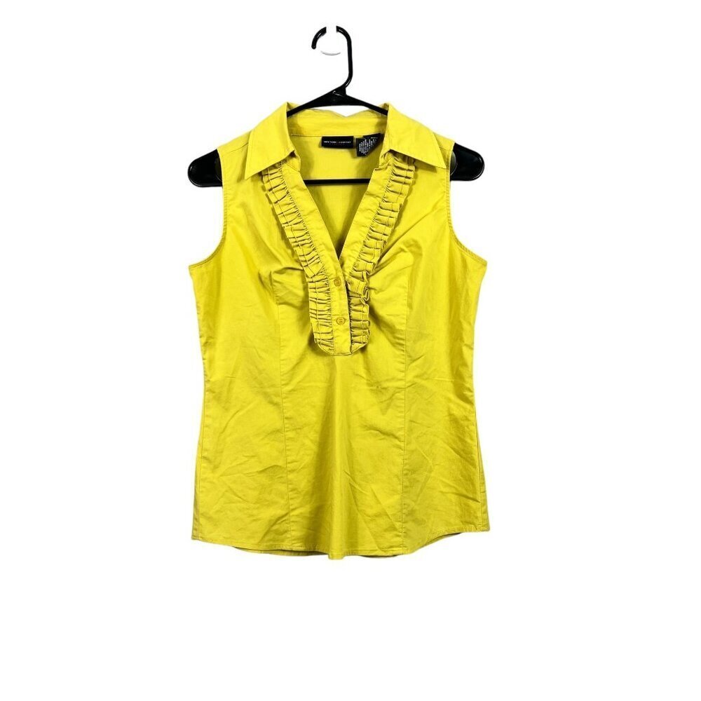 New York & Company Women's Lime Sleeveless Top